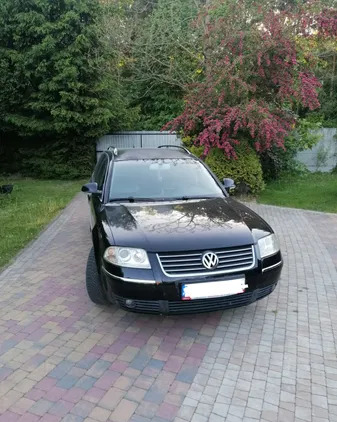 podkarpackie Volkswagen Passat cena 8500 przebieg: 160000, rok produkcji 2005 z Rzeszów